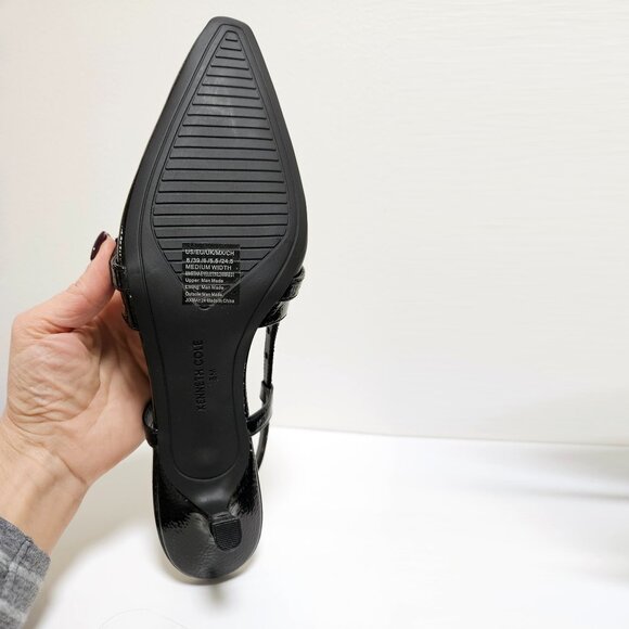 Kenneth Cole New York Women's Martha Eyelet Kitten Heel Pumps - Picture 5 of 8